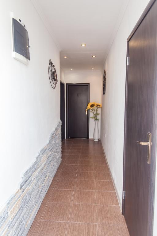 Rooms And Apartments Milana Бар Экстерьер фото