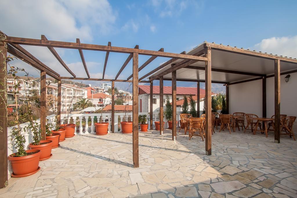 Rooms And Apartments Milana Бар Экстерьер фото