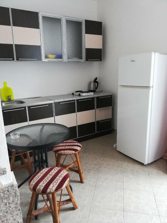 Rooms And Apartments Milana Бар Экстерьер фото